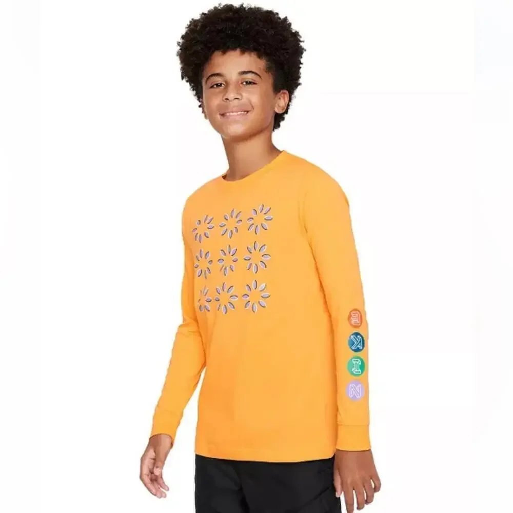 Nike Big Kids Sportswear Relaxed-Fit Printed Long-Sleeve T-Shirt Tee-shirt M